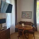 Musik - In Historical , דירה *