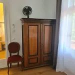 Musik - In Historical , Appartamento