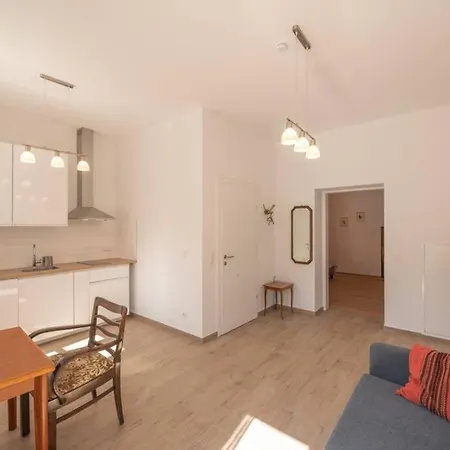 Apartment Musik - Historical In