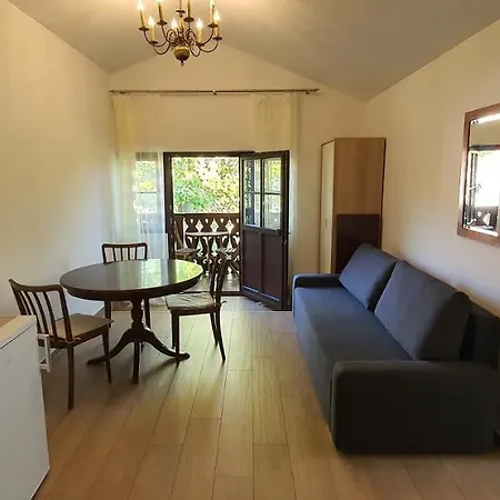 Musik - Historical In Apartment
