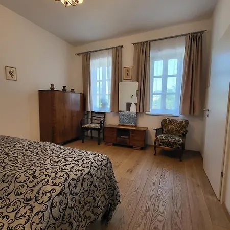 Musik - In Historical , Apartament Baden bei Wien