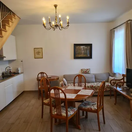 Musik - In Historical , * Baden bei Wien