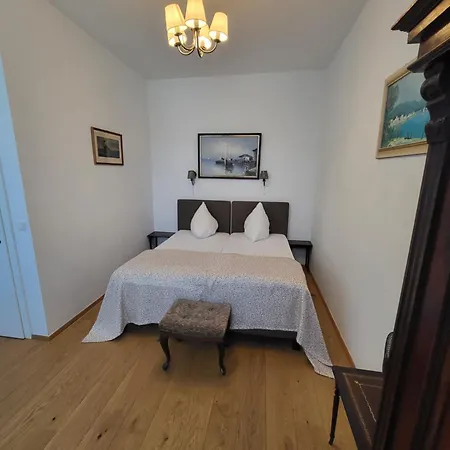 Daire Musik - In Historical , *