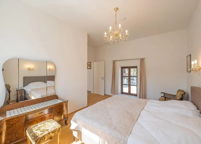 Appartement Musik - In Historical , *