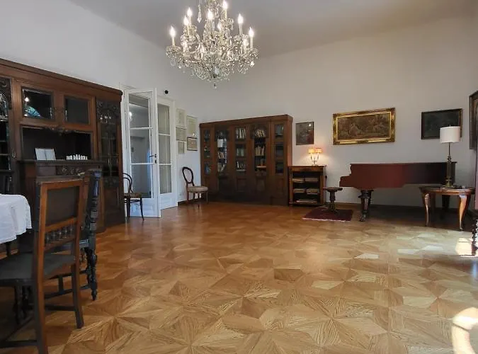 Appartement Musik - In Historical ,
