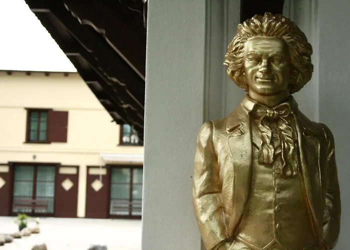 Musik - In Historical , Appartement