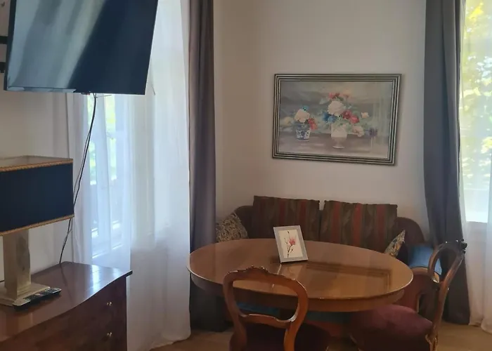 Musik - In Historical , Appartement *