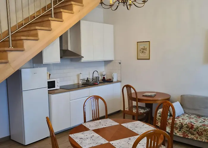 Musik - In Historical , Appartement *